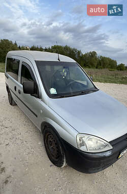 Минивэн Opel Combo 2011 в 