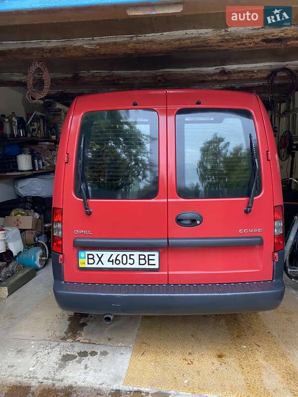 Грузовой фургон Opel Combo 2005 в Полонном