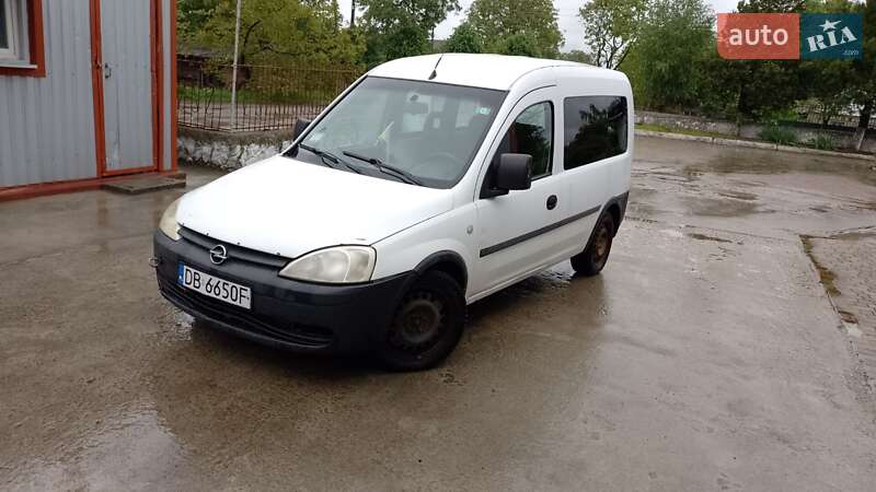 Минивэн Opel Combo 2008 в 
