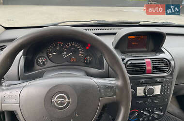 Грузовой фургон Opel Combo 2006 в 