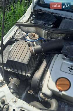 Мінівен Opel Combo 2008 в Чорткові