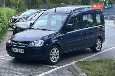 Мінівен Opel Combo 2009 в Києві