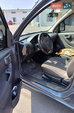 Минивэн Opel Combo 2007 в 