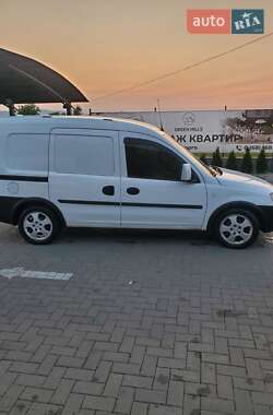 Грузовой фургон Opel Combo 2011 в 