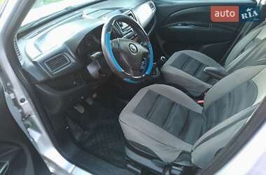 Грузовой фургон Opel Combo 2013 в 