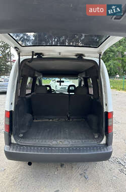 Минивэн Opel Combo 2009 в 