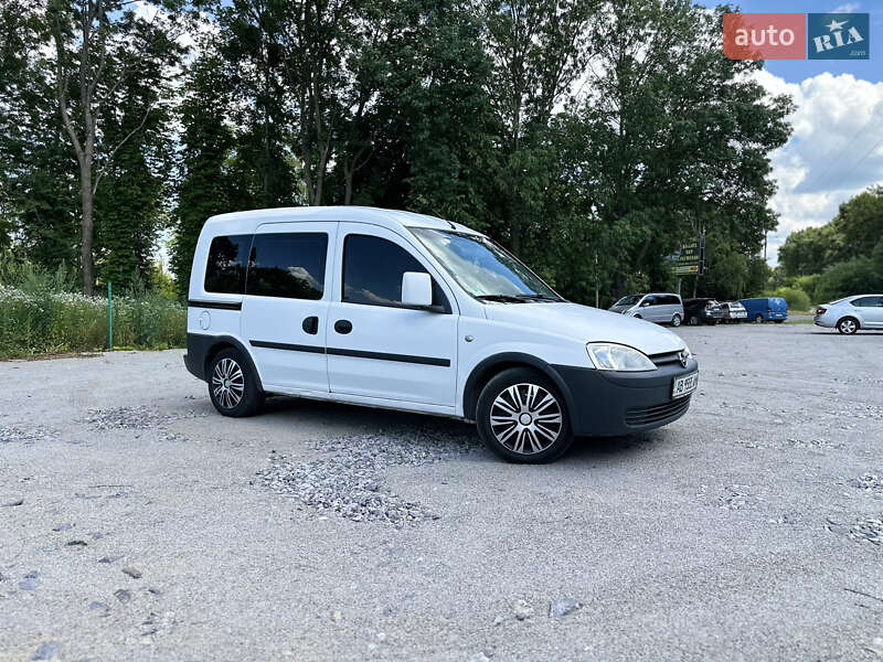 Минивэн Opel Combo 2009 в Виннице