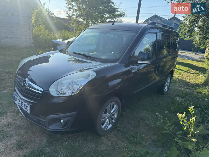 Opel Combo 2012