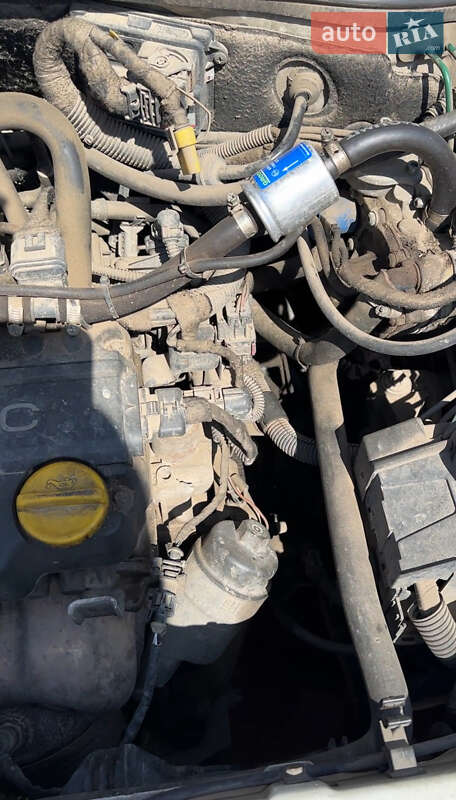 Мінівен Opel Combo 2008 в Чернівцях