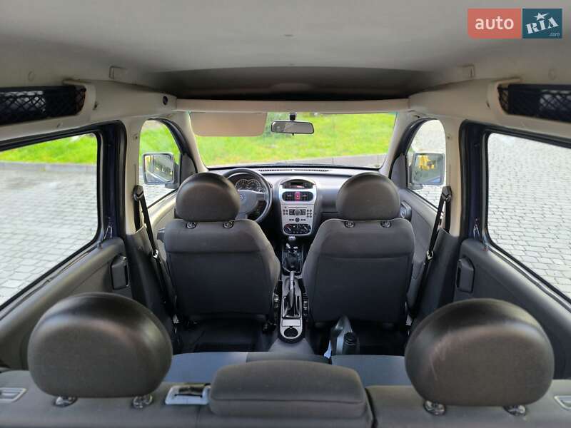 Мінівен Opel Combo 2009 в Кременці