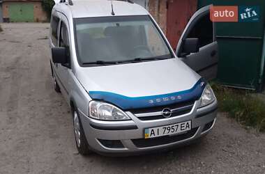 Минивэн Opel Combo 2008 в 