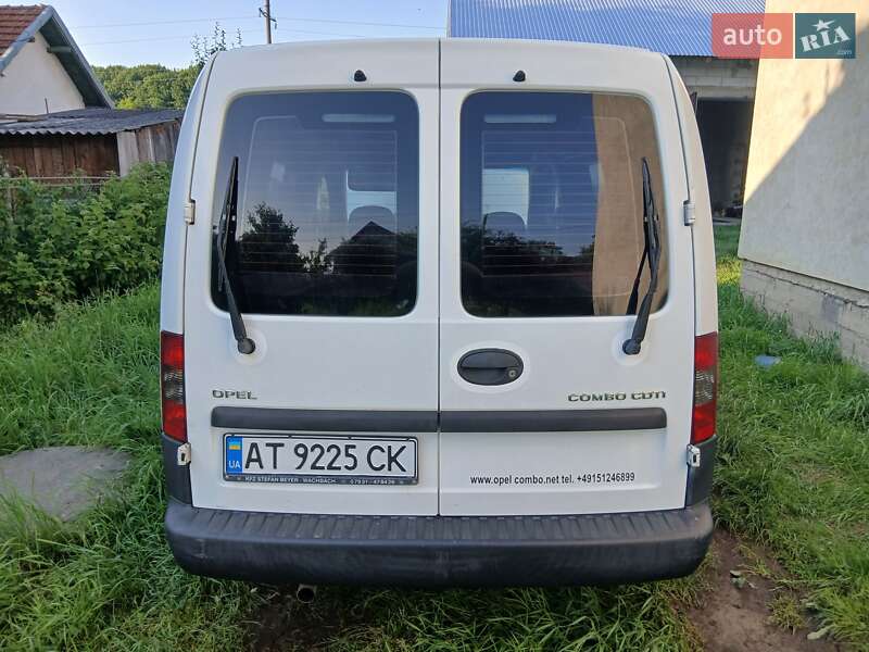 Минивэн Opel Combo 2006 в Коломые