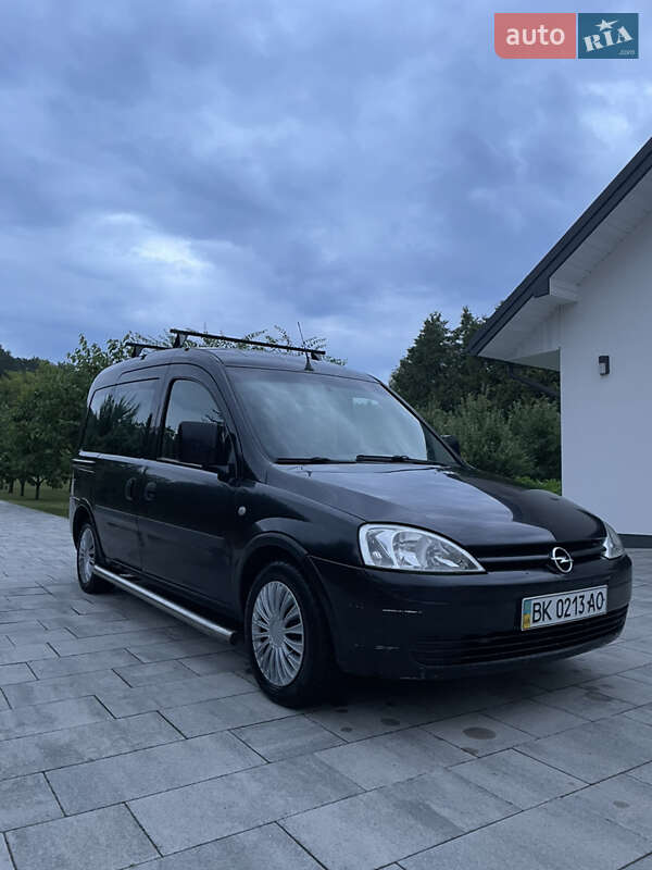 Минивэн Opel Combo 2008 в Бродах