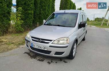 Минивэн Opel Combo 2005 в 