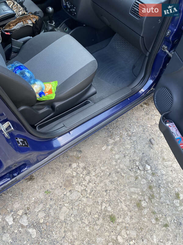 Минивэн Opel Combo 2010 в Галиче