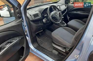 Минивэн Opel Combo 2011 в 