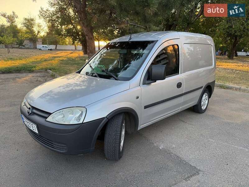 Opel Combo 2006