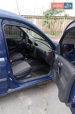 Минивэн Opel Combo 2008 в 