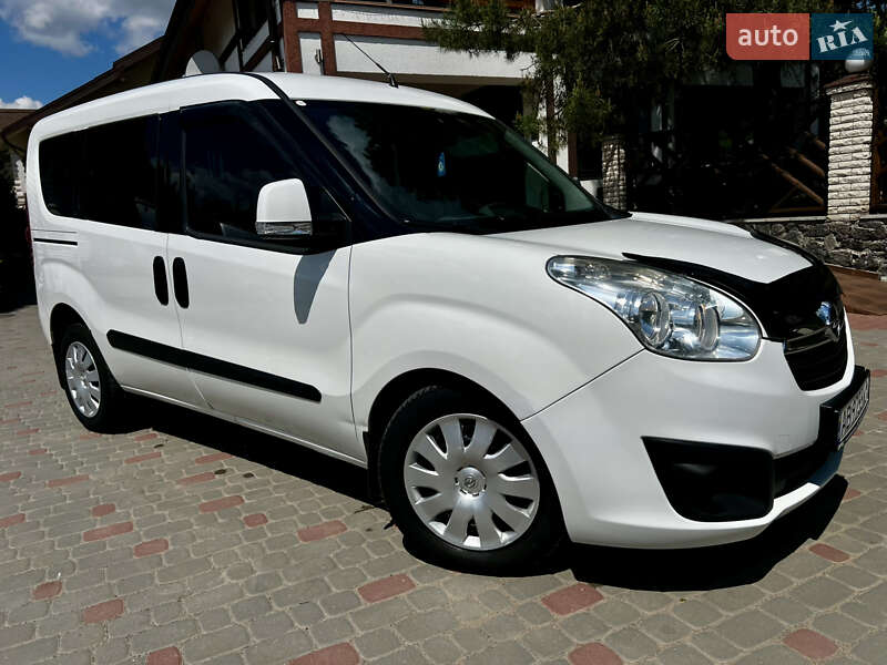 Минивэн Opel Combo 2013 в Тульчине