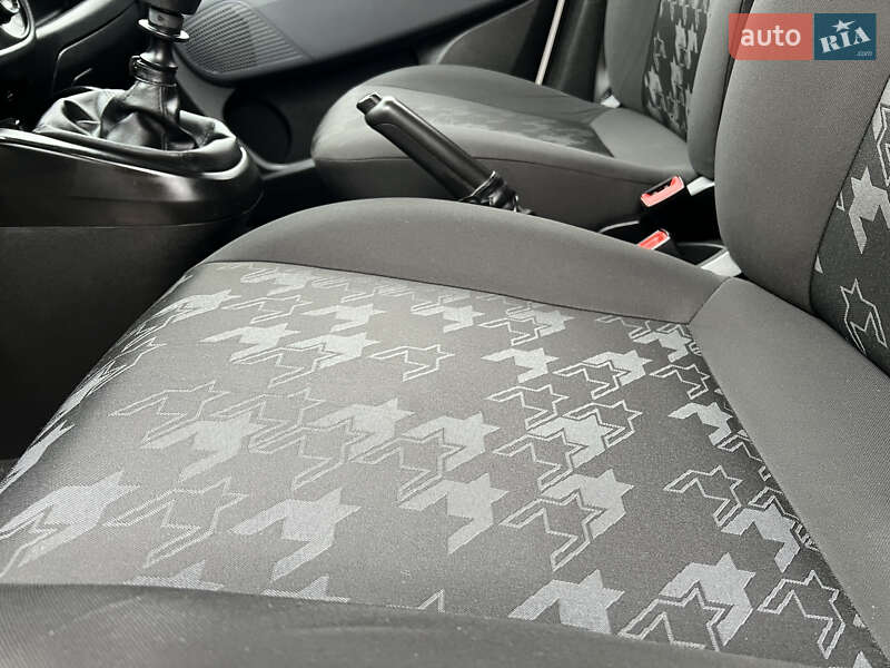 Минивэн Opel Combo 2013 в Тульчине