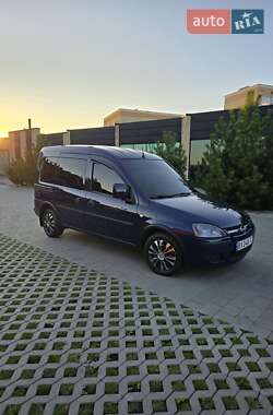 Минивэн Opel Combo 2004 в Хмельницком