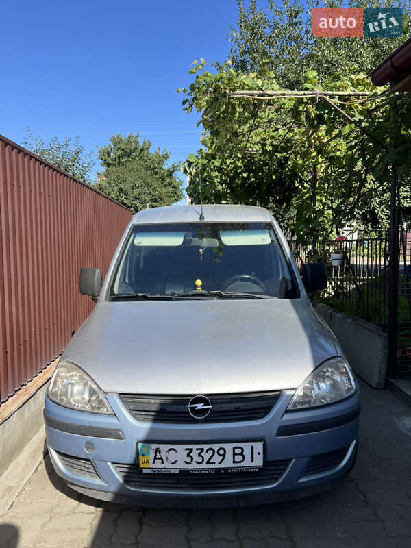 Opel Combo 2009