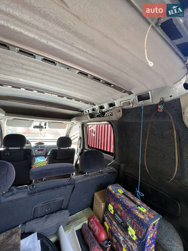 Минивэн Opel Combo 2009 в Луцке