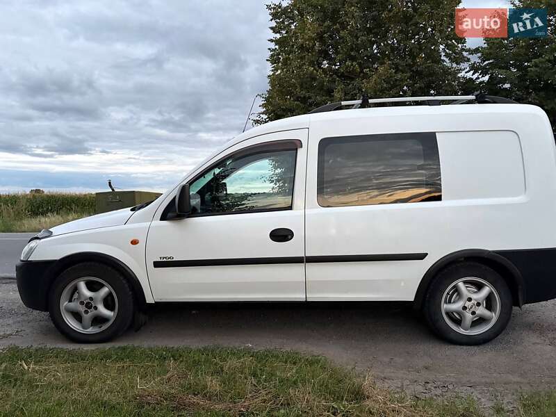 Мінівен Opel Combo 2002 в Козятині