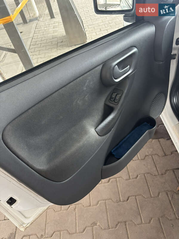 Мінівен Opel Combo 2008 в Сумах