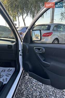 Минивэн Opel Combo 2006 в 