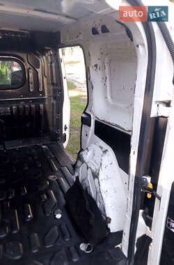 Грузовой фургон Opel Combo 2013 в 
