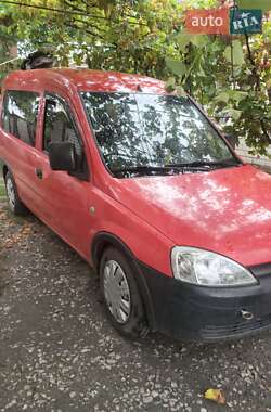 Минивэн Opel Combo 2006 в 