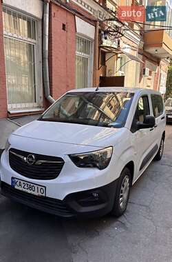 Минивэн Opel Combo 2022 в 