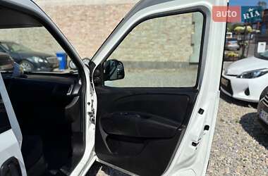 Минивэн Opel Combo 2012 в 
