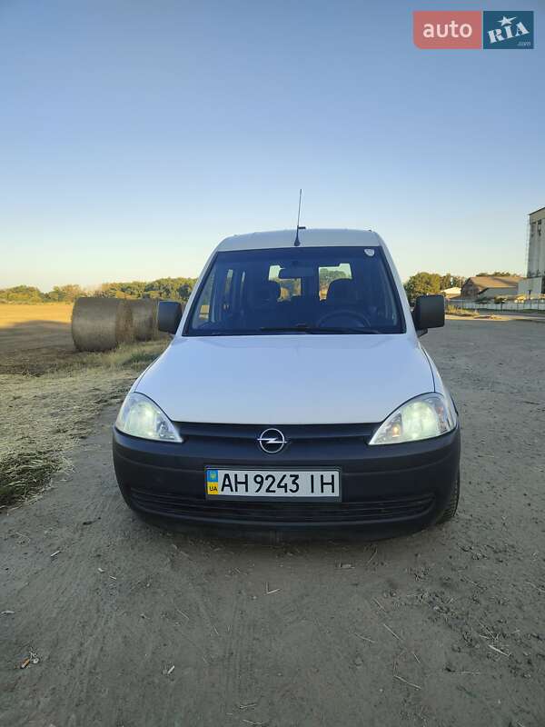 Мінівен Opel Combo 2008 в Вінниці