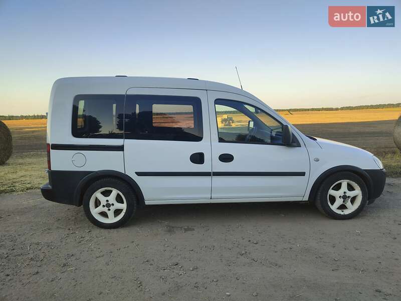 Мінівен Opel Combo 2008 в Вінниці