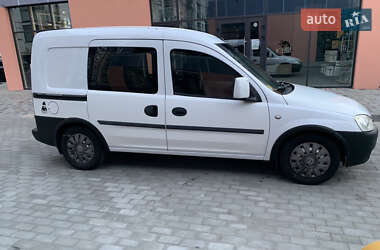 Минивэн Opel Combo 2005 в 