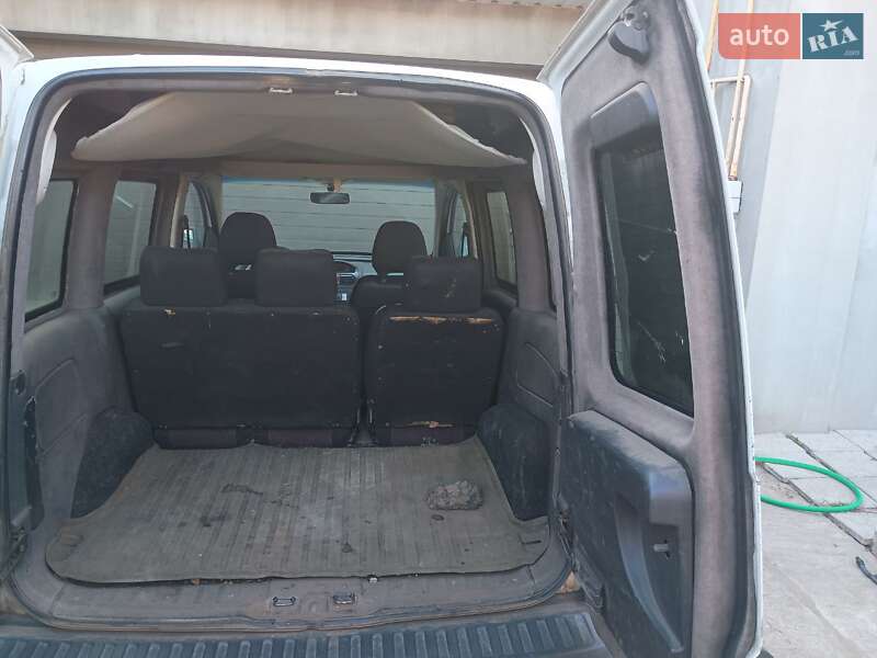 Минивэн Opel Combo 2008 в Синельниково