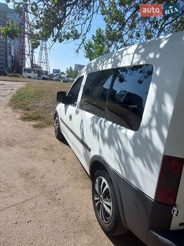 Минивэн Opel Combo 2004 в Кропивницком