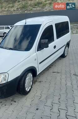 Мінівен Opel Combo 2006 в Галичі