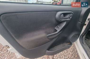 Минивэн Opel Combo 2006 в 