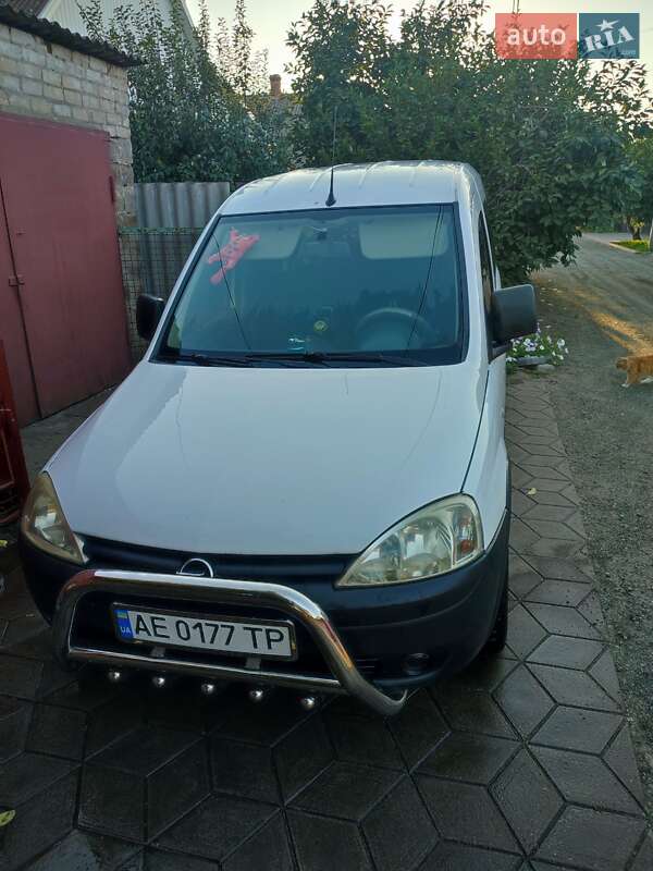 Минивэн Opel Combo 2007 в Покрове