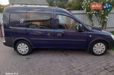 Грузовой фургон Opel Combo 2012 в 