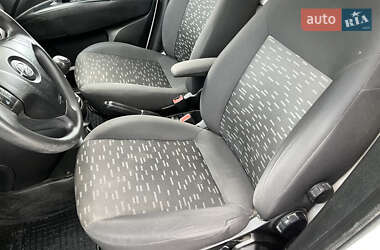 Грузовой фургон Opel Combo 2012 в Коломые