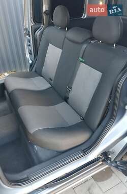 Минивэн Opel Combo 2009 в Делятине