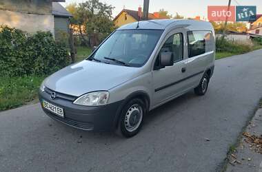 Минивэн Opel Combo 2005 в 
