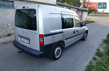Минивэн Opel Combo 2005 в 
