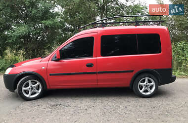 Минивэн Opel Combo 2008 в 