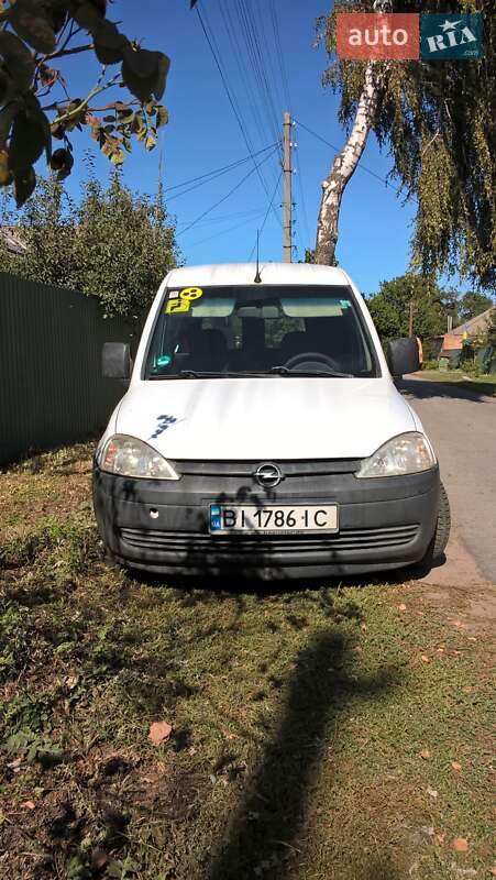 Минивэн Opel Combo 2007 в 