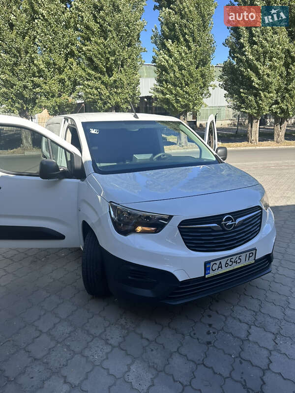 Вантажний фургон Opel Combo 2022 в 